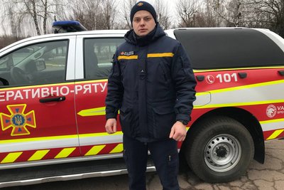 "Для втоми на нашій службі місця немає" — водій ДСНС Житомирської області Євген Андрійчук "Для втоми на нашій службі місця немає" — водій ДСНС Житомирської області Євген Андрійчук