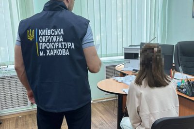 Жителька Харкова працювала на наркошоп Жителька Харкова працювала на наркошоп