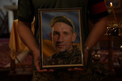 «Мріяв про море». У Сумах попрощалися з захисником України Євгеном Логвіном «Мріяв про море». У Сумах попрощалися з захисником України Євгеном Логвіном