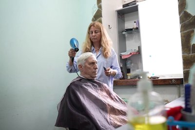 Нічні російські атаки, волонтерський рух, кафе: як живуть у Сумах Нічні російські атаки, волонтерський рух, кафе: як живуть у Сумах