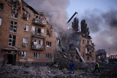 Наслідки російської атаки Києва у Дарницькому районі 28 серпня 2025 року Наслідки російської атаки Києва у Дарницькому районі 28 серпня 2025 року