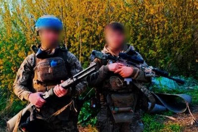 «Пишаюся тим, що нищу ворога»: історія 21-річного оператора FPV-дронів 25-ї бригади на позивний «Біня» «Пишаюся тим, що нищу ворога»: історія 21-річного оператора FPV-дронів 25-ї бригади на позивний «Біня»