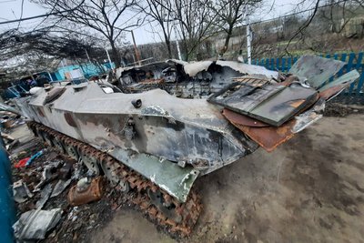 Роздягали, шукали татуювання. Як жили жителі Щасливого під час окупації