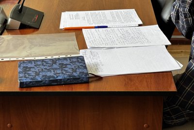 Залишили під вартою: у Сумах продовжують розгляд справи про підпал ТЦК і автівок військовослужбовців Залишили під вартою: у Сумах продовжують розгляд справи про підпал ТЦК і автівок військовослужбовців