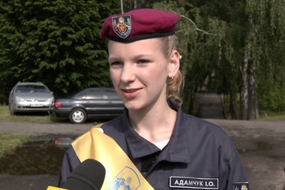 Випускниця Луцького ліцею №28 Іванна Адамчук Випускниця Луцького ліцею №28 Іванна Адамчук