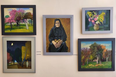"Жінка і море": в Ужгороді відкрилася виставка художниці Наталії Сіми-Павлишин "Жінка і море": в Ужгороді відкрилася виставка художниці Наталії Сіми-Павлишин