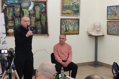 "Він про міфи та легенди українських міст" — Олександр Ірванець у Житомирі презентував новий роман "Він про міфи та легенди українських міст" — Олександр Ірванець у Житомирі презентував новий роман
