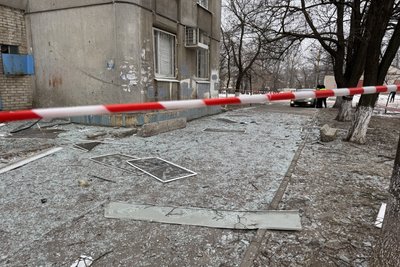 "Почули, що люди кричать": очевидці розповіли про влучання "шахеда" в автостоянку в Сумах "Почули, що люди кричать": очевидці розповіли про влучання "шахеда" в автостоянку в Сумах