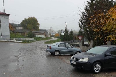 дорожній знак, вулиця Грушевського, Козова