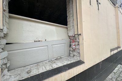 "Нас ніхто не запитував" — у Житомирі жителі багатоповерхівки протестують проти ремонту магазину "Нас ніхто не запитував" — у Житомирі жителі багатоповерхівки протестують проти ремонту магазину