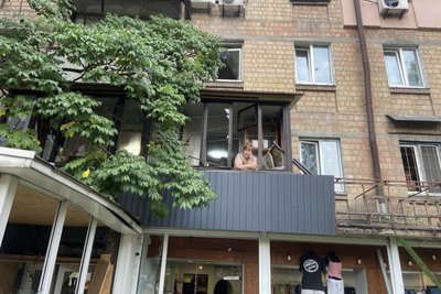 Російські війська атакували Київ: є загиблі та постраждалі Російські війська атакували Київ: є загиблі та постраждалі
