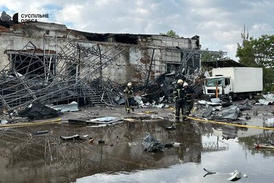 Зруйноване відділення "Нової пошти": фото наслідків російської атаки на Ізмаїл Зруйноване відділення "Нової пошти": фото наслідків російської атаки на Ізмаїл