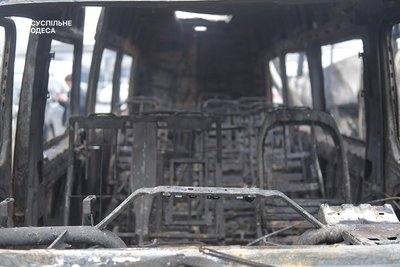 "Підприємство повністю знищене": наслідки атаки РФ на автосалон в Одесі