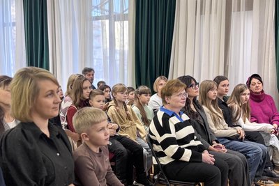 У Житомирі відзначили переможців конкурсу зі швидкого читання У Житомирі відзначили переможців конкурсу зі швидкого читання