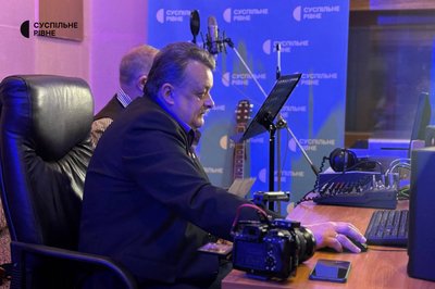 Працівники Суспільне Рівне об’єдналися в музичний гурт