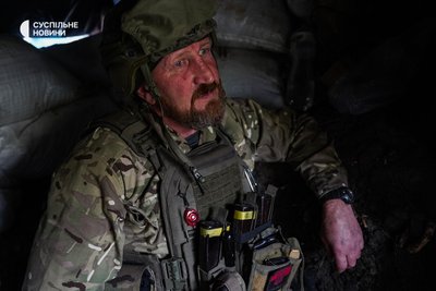Командир мінометного розрахунку 3-ї окремої штурмової бригади на позиціях поблизу Андріївки