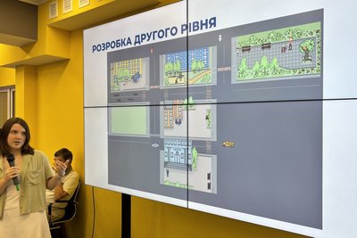 Житомирські студенти розробили мобільний застосунок "Агент 112", який навчає дітей правилам безпеки Житомирські студенти розробили мобільний застосунок "Агент 112", який навчає дітей правилам безпеки