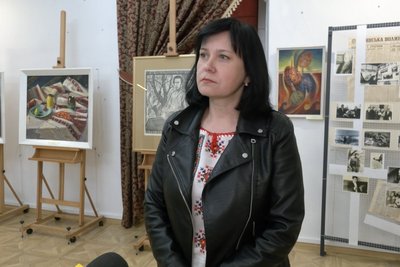Наукова співробітниця Луцького художнього музею Олена Старикова Наукова співробітниця Луцького художнього музею Олена Старикова