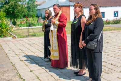 На Одещині відкрили меморіальну дошку полеглому прикордоннику Миколі Нікітіну На Одещині відкрили меморіальну дошку полеглому прикордоннику Миколі Нікітіну