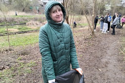 До загальноміської толоки у Луцьку долучилися майже 1200 людей До загальноміської толоки у Луцьку долучилися майже 1200 людей