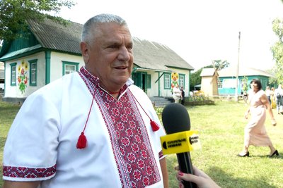 Українське весілля: як на Житомирщині відтворюють стародавні традиції Українське весілля: як на Житомирщині відтворюють стародавні традиції