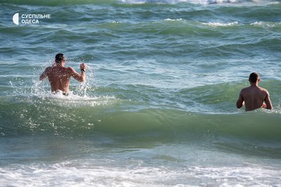 В Одесі відзначили Водохреще: як минули купання в морі В Одесі відзначили Водохреще: як минули купання в морі
