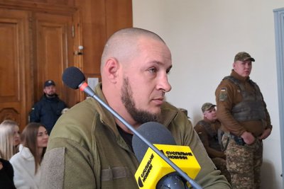 В Житомирі на суді заслухали трьох потерпілих у справі про вимагання, вбивство і викрадання людей В Житомирі на суді заслухали трьох потерпілих у справі про вимагання, вбивство і викрадання людей