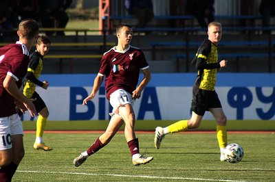 Футбольний клуб "Прикарпаття" підписав трьох новачків Футбольний клуб "Прикарпаття" підписав трьох новачків