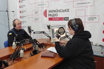 Безпека дітей на ковзанках біля води — поради житомирських рятувальників Безпека дітей на ковзанках біля води — поради житомирських рятувальників