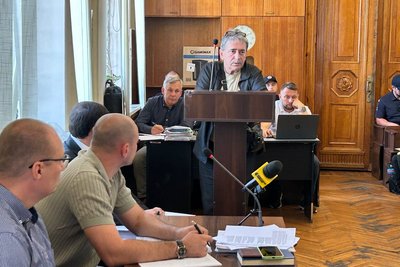 Вбивство дитини на Житомирщині: до справи доєднали ще двох прокурорів, допитали свідка та судмедексперта Вбивство дитини на Житомирщині: до справи доєднали ще двох прокурорів, допитали свідка та судмедексперта