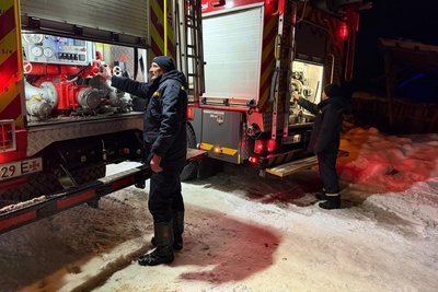 У селі поблизу Житомира горів деревообробний цех — є травмований