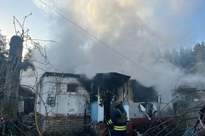 У Подолах сталася пожежа у приватному будинку: загинули двоє людей У Подолах сталася пожежа у приватному будинку: загинули двоє людей