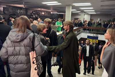 "Мистецтво — це теж терапія": у Києві відкрився кінофестиваль "Молодість" "Мистецтво — це теж терапія": у Києві відкрився кінофестиваль "Молодість"