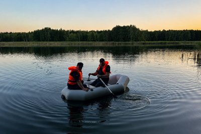 На Житомирщині розшукують півторарічного хлопчика, який зник біля річки На Житомирщині розшукують півторарічного хлопчика, який зник біля річки