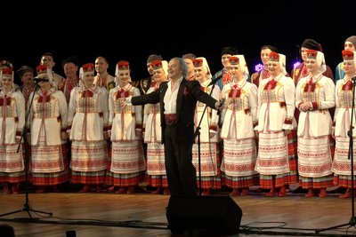 Василь Зінкевич виступив у Луцьку — 85 років Волинській філармонії Василь Зінкевич виступив у Луцьку — 85 років Волинській філармонії