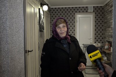Житель Житомирщини щодня готує понад 30 банок каші з м'ясом для військовослужбовців ЗСУ Житель Житомирщини щодня готує понад 30 банок каші з м'ясом для військовослужбовців ЗСУ