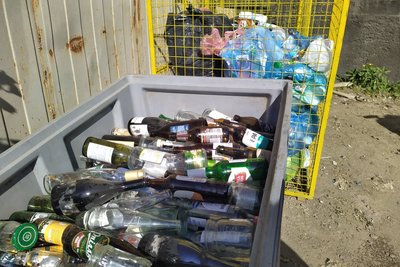 "Сортуй вторсировину — донать на ЗСУ" : у Львові організували екоініціативу "Сортуй вторсировину — донать на ЗСУ" : у Львові організували екоініціативу