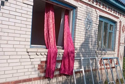 Зірвані дахи, повалені дерева та вулиці без світла: наслідки негоди в Очиткові на Вінниччині Зірвані дахи, повалені дерева та вулиці без світла: наслідки негоди в Очиткові на Вінниччині
