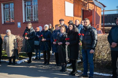 На Вінниччині відкрили пам'ятну дошку загиблому 23-річному азовцю На Вінниччині відкрили пам'ятну дошку загиблому 23-річному азовцю