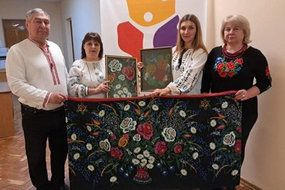 Мальовані килими, мамалига та голубці: список нематеріальної спадщини Вінниччини поповнився новими елементами Мальовані килими, мамалига та голубці: список нематеріальної спадщини Вінниччини поповнився новими елементами