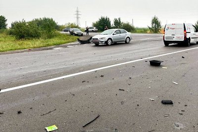 Троє людей загинули внаслідок ДТП на Рівненщині Троє людей загинули внаслідок ДТП на Рівненщині