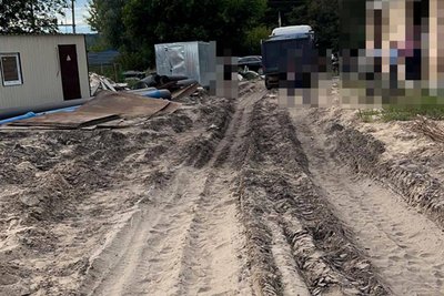 Збитки сягають 16 млн грн: на Київщині викрили схему незаконного видобутку піску Збитки сягають 16 млн грн: на Київщині викрили схему незаконного видобутку піску