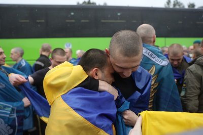 Звільнені з полону 2 жовтня 2025 року Звільнені з полону 2 жовтня 2025 року
