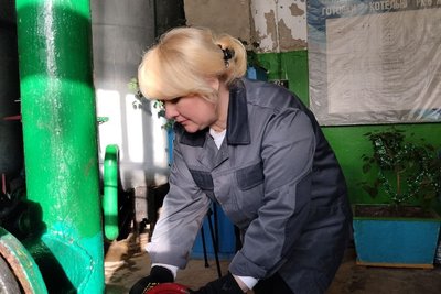 Тридцять років на одній посаді одразу після школи: історія комунальниці із Житомира Тридцять років на одній посаді одразу після школи: історія комунальниці із Житомира