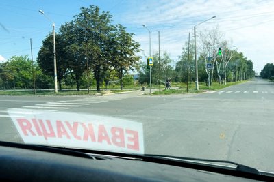 «Надія їх вбиває». Один день з евакуаційниками, які рятують людей і тварин з прифронтової Донеччини «Надія їх вбиває». Один день з евакуаційниками, які рятують людей і тварин з прифронтової Донеччини