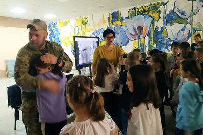 "Я формую менталітет воїна": інтерв'ю з американським інструктором 128 бригади Майклом