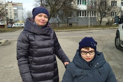 В місті на Волині запрацювало соціальне таксі. Як скористатися послугами В місті на Волині запрацювало соціальне таксі. Як скористатися послугами