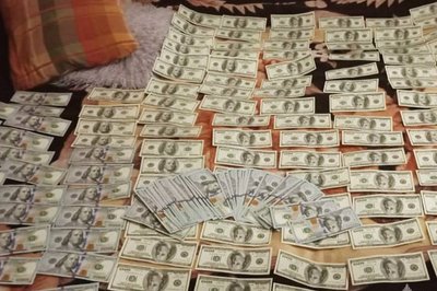 Група інвалідності за гроші: медпрацівників із Житомирщини підозрюють у вимаганні хабаря в учасника війни Група інвалідності за гроші: медпрацівників із Житомирщини підозрюють у вимаганні хабаря в учасника війни