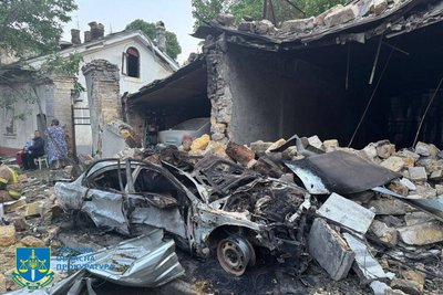 Унаслідок атаки на Одесу загинули дві людини, ще девʼять постраждали Унаслідок атаки на Одесу загинули дві людини, ще девʼять постраждали