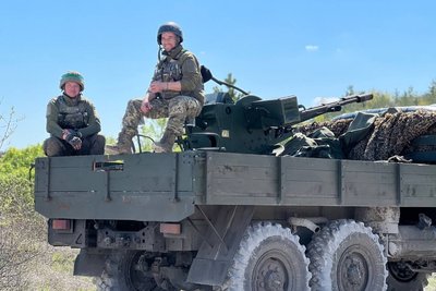 "Вже не раз влучно били по цілях на "нулях": як тренуються волинські зенітники "Вже не раз влучно били по цілях на "нулях": як тренуються волинські зенітники